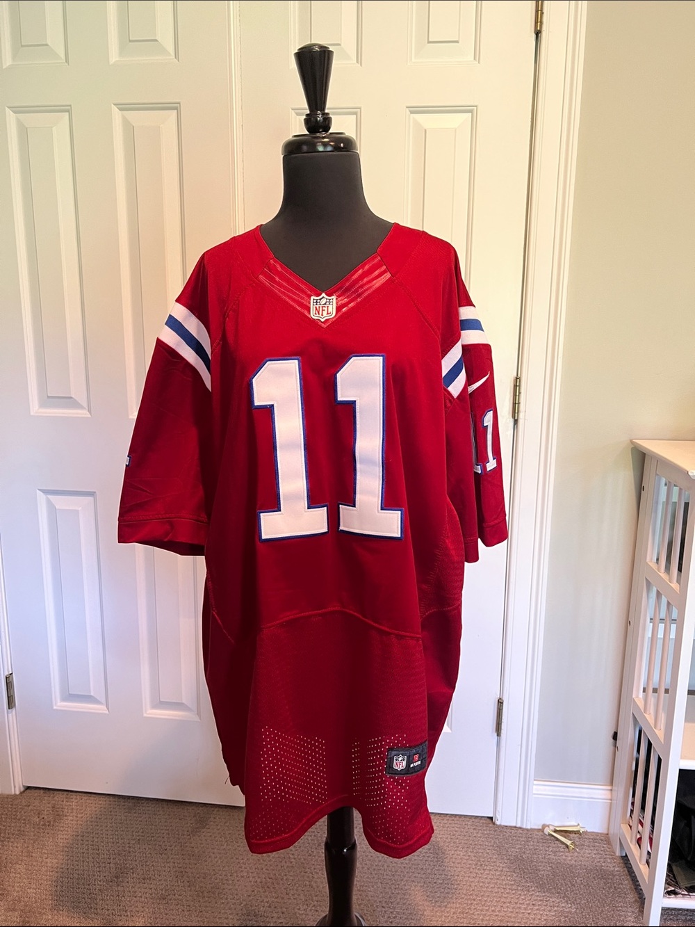 Nike NFL Edelman Limited Jersey